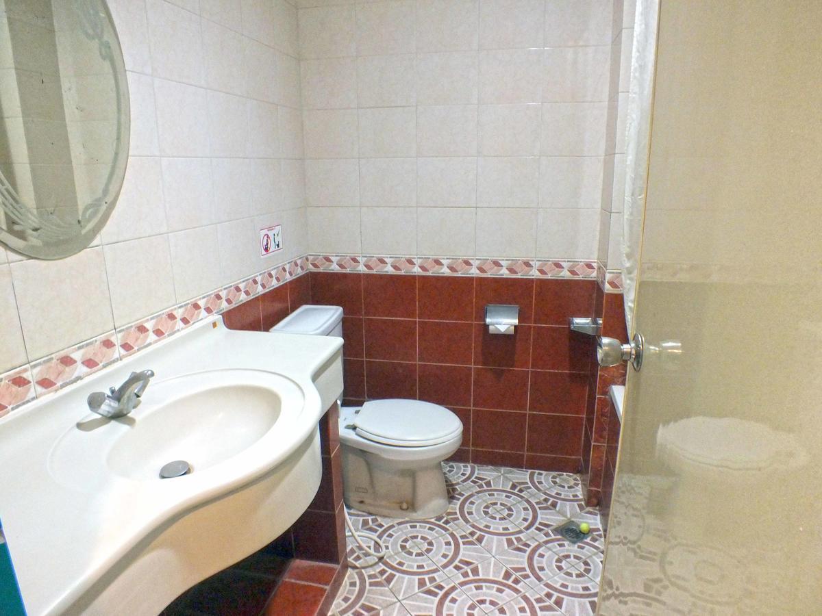 Hotel Puri Kwitang Jakarta Buitenkant foto