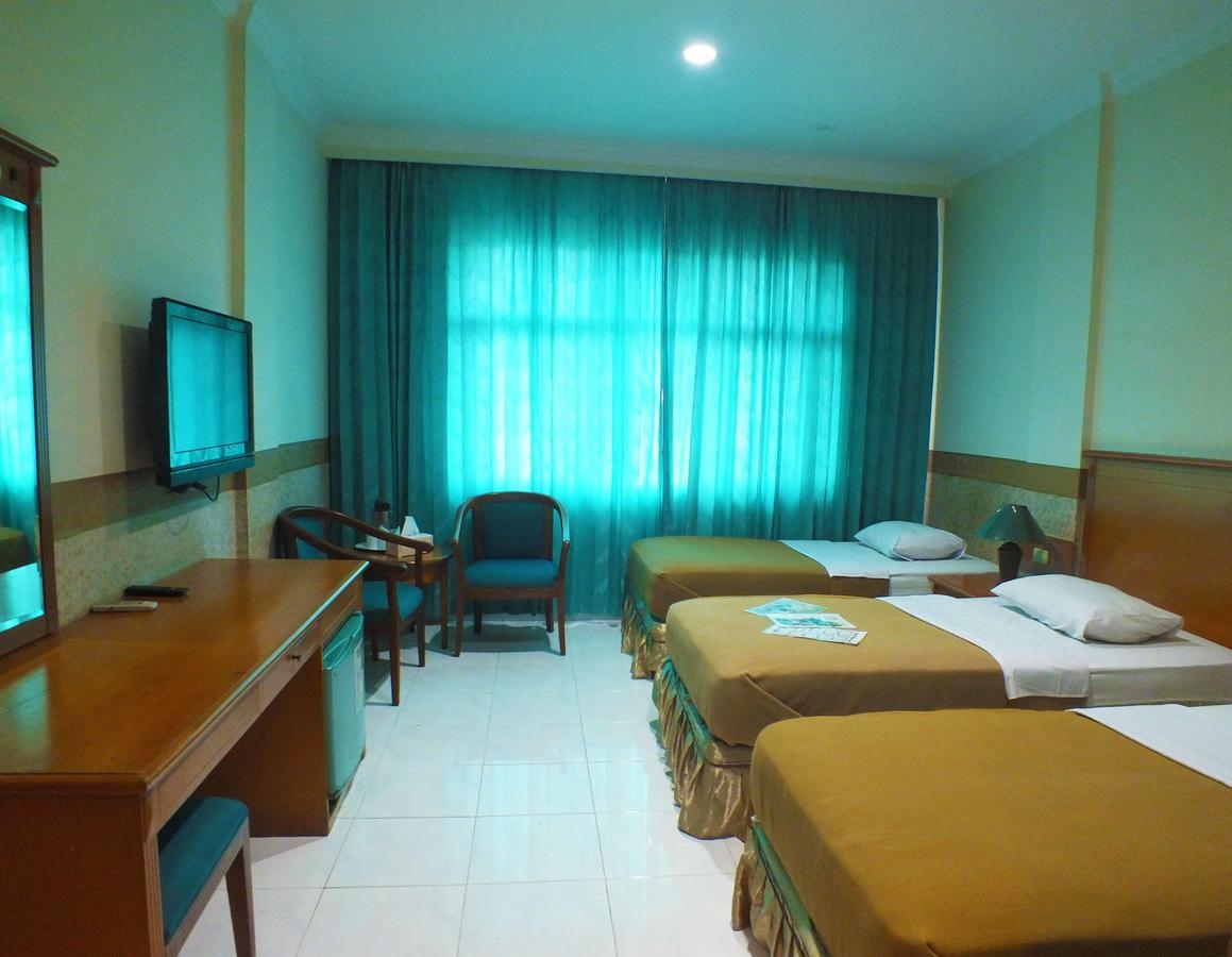Hotel Puri Kwitang Jakarta Buitenkant foto